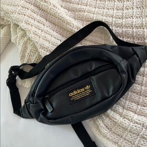 adidas fanny pack